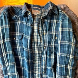 Lucky Brand classic fit size L like new